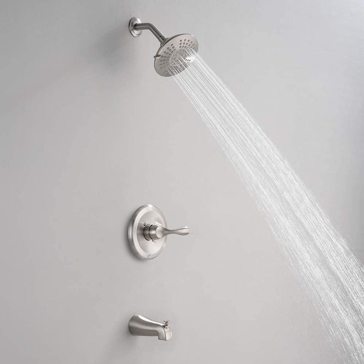 Sistema doccia Aquacubic con montaggio a parete, vasca da bagno e set di rubinetti per doccia con deviatore a pulsante